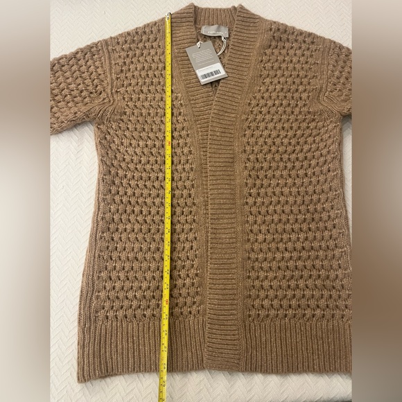 Everlane Cloud Oversized Cardigan - Picture 5 of 12